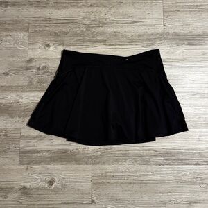 Old Navy Black Circle Skater Skirt